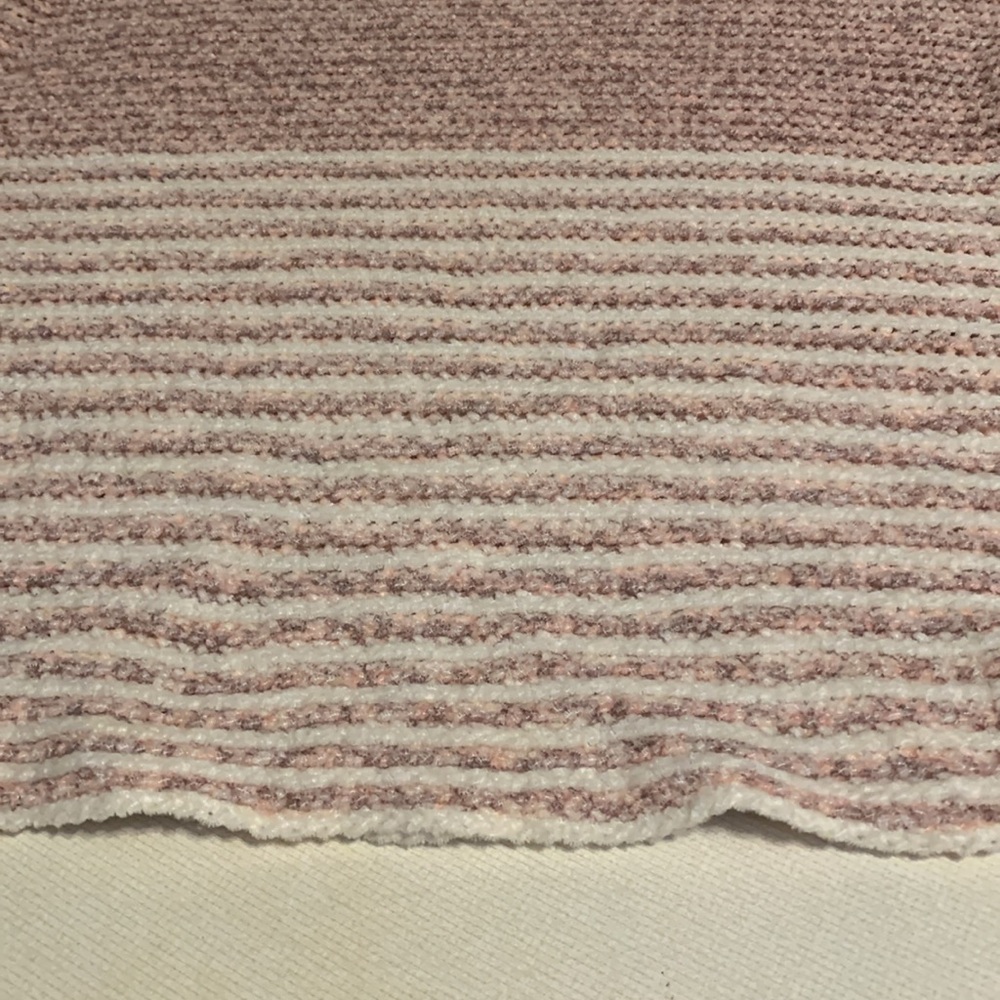 Kaleidoscope Women's Two-Tone Fringe Sweater - Picture 5 of 8